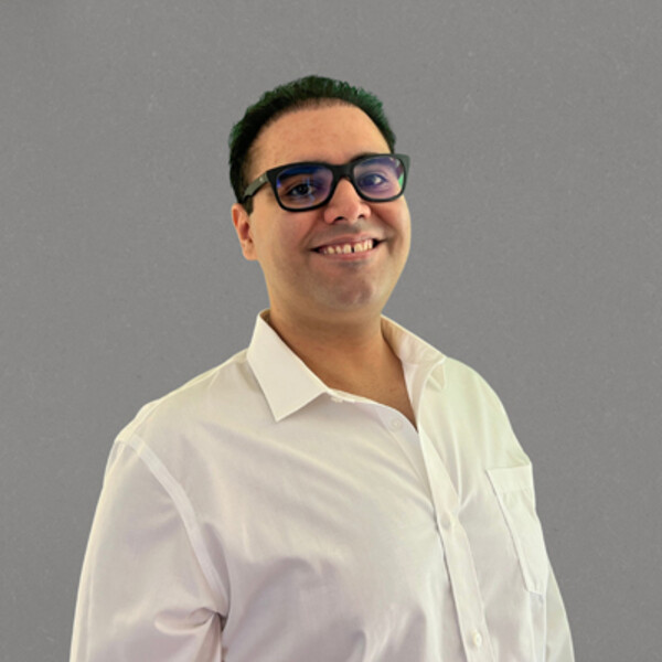 Mehrdad Farahani